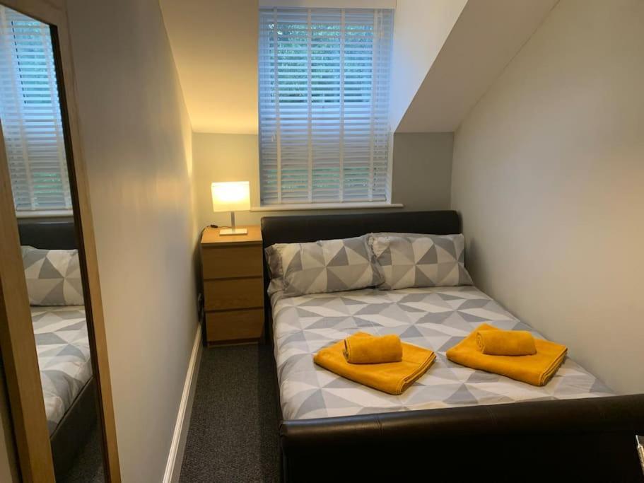 Fantastic Large 2 X Bedroom Flat, Free Parking Сейл Экстерьер фото