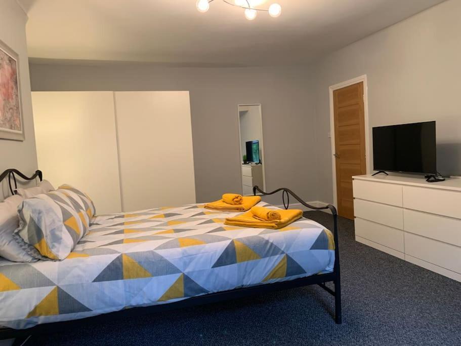 Fantastic Large 2 X Bedroom Flat, Free Parking Сейл Экстерьер фото